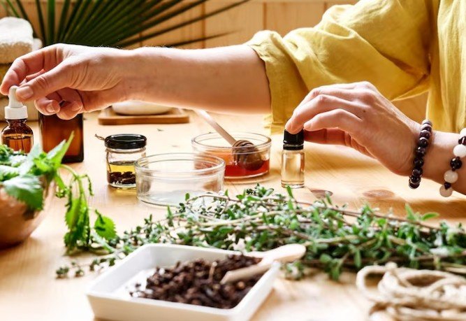 Which health conditions are most effectively treated with homeopathy at Dr. Kushwah’s clinic?