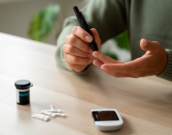 How personalized is the diabetes management plan at Dr. Kushwah’s Homeopathic Clinic?